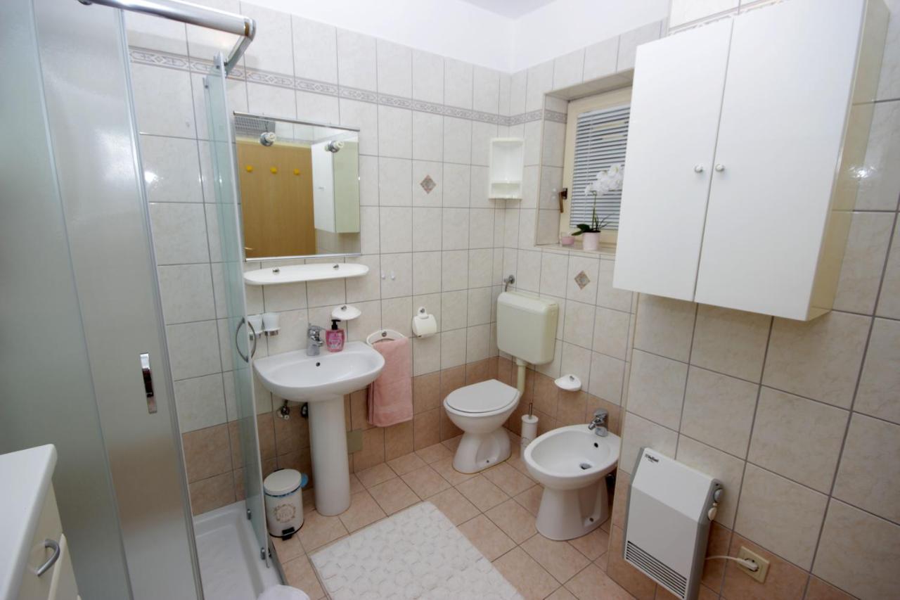Apartment Ely Rabac Kültér fotó